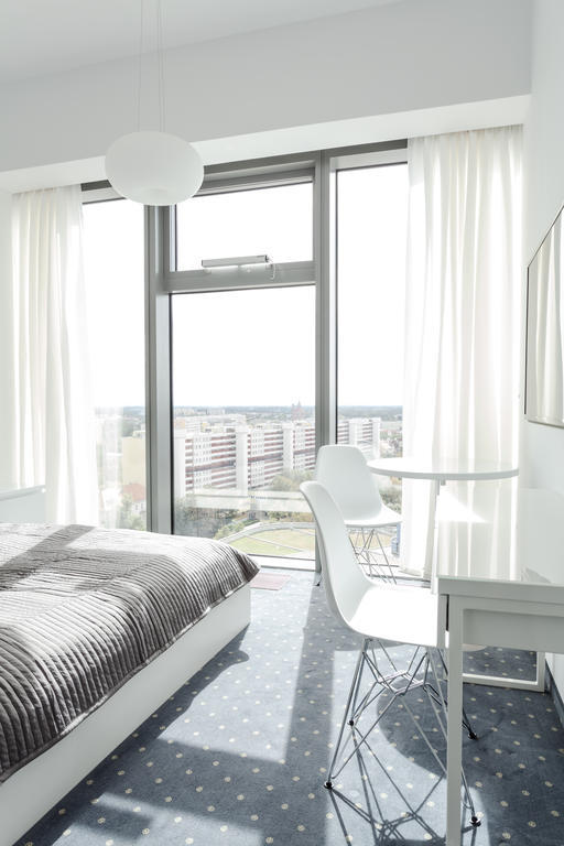 Platinum Sky Lejlighed Wrocław Værelse billede